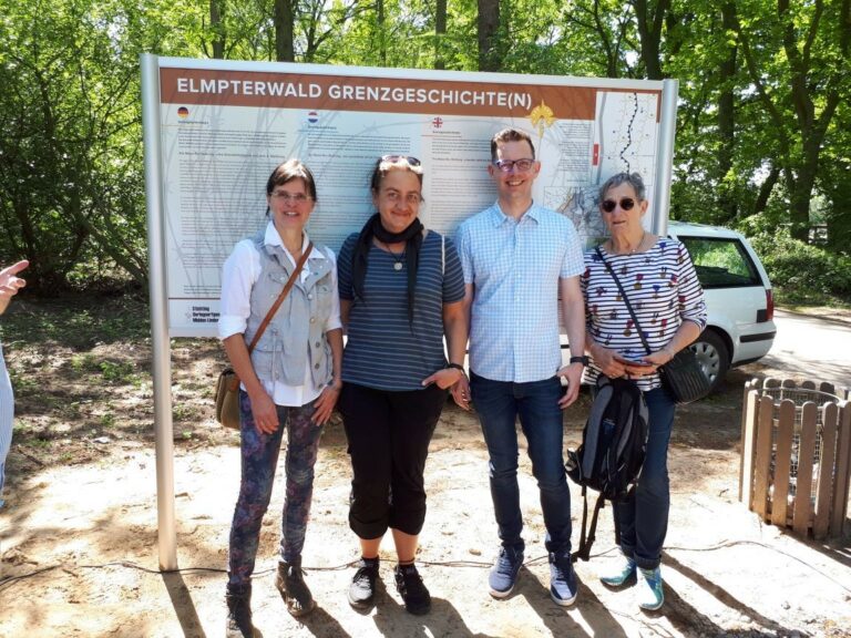 Die Grünen bei der Eröffnung der neuen Wanderroute „Grenzgeschichte(n)“ im Elmpterwald